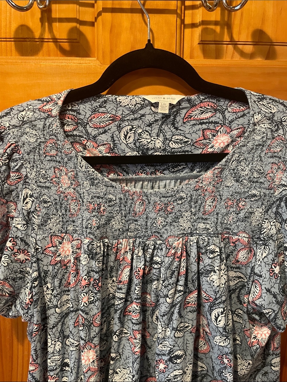 Lucky Brand Blue Floral Smocked Yoke Tunic with Pink Accents - Picture 4 of 7